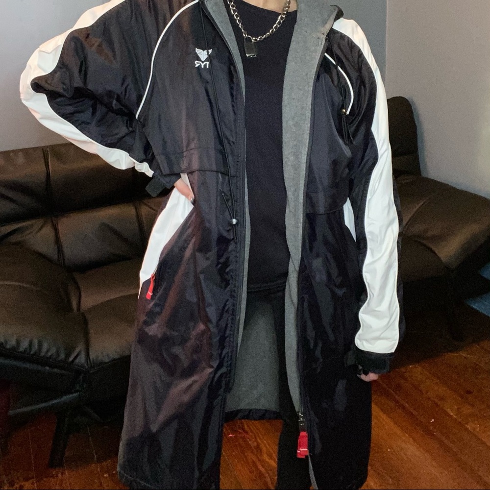 TYR Swimmers Trench Jacket